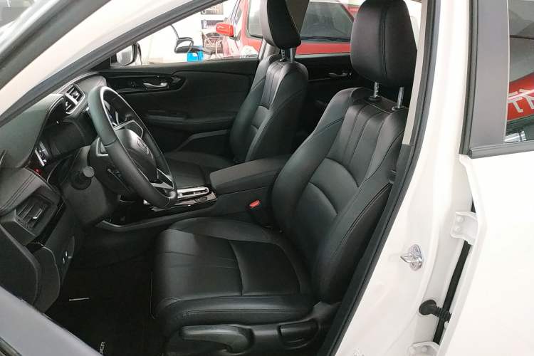 Used Honda Crider 2020 Lingpai Hybrid 1.5L Lingpai Luxury Edition Left Front Seat