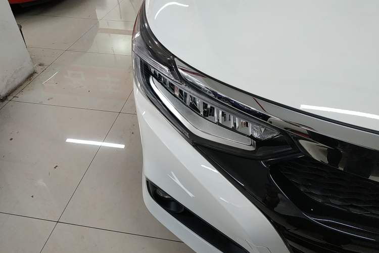 Used Honda Crider 2020 Lingpai Hybrid 1.5L Lingpai Luxury Edition Right Front Headlight