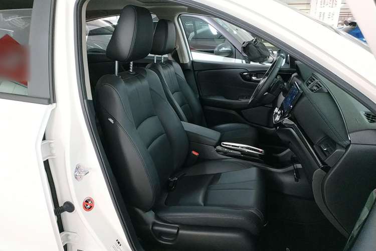 Used Honda Crider 2020 Lingpai Hybrid 1.5L Lingpai Luxury Edition Right Front Seat