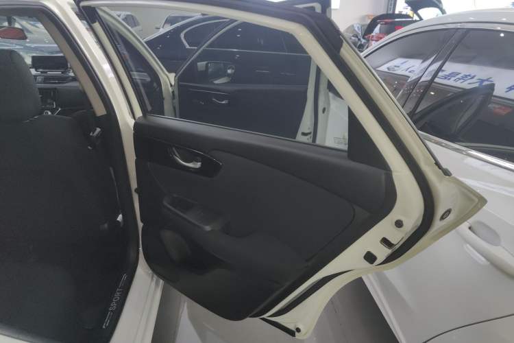 Used Honda Crider 2020 Rui Hybrid 1.5L Rui Comfort Version Right Rear Door Interior