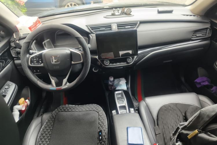 Used Honda Crider 2022 1.5L Rui Luxury Edition Center Console