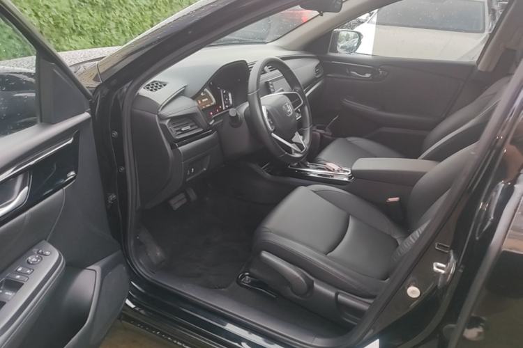 Used Honda Crider 2022 180Turbo CVT Luxury Edition Driver Seat