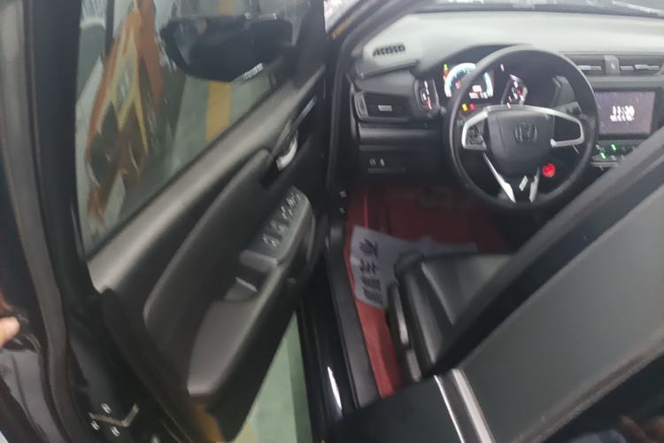 Used Honda Crider 2022 180Turbo CVT Luxury Edition Driver Seat