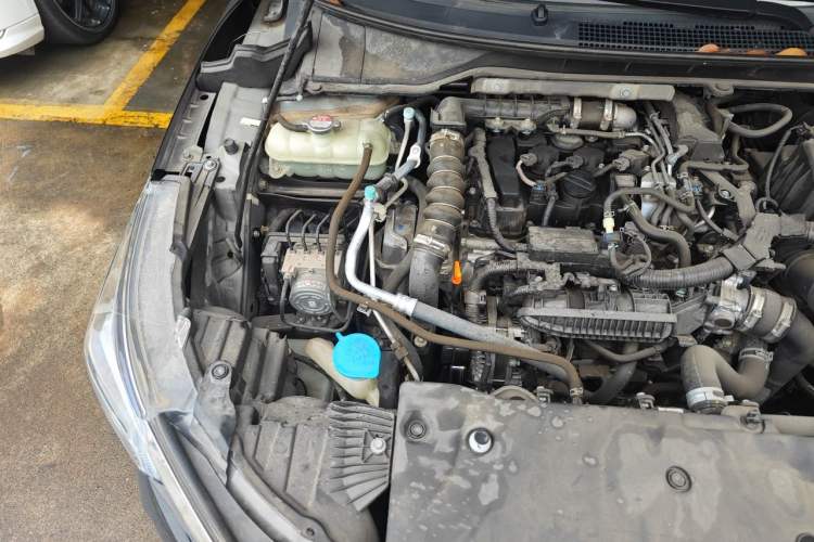 Used Honda Crider 2022 180Turbo CVT Luxury Edition Engine Bay Right