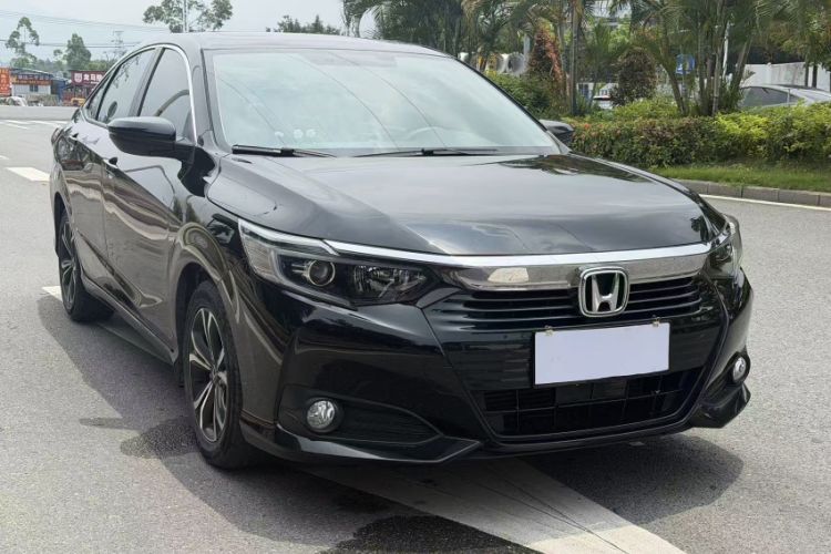 Used Honda Crider 2022 180Turbo CVT Luxury Edition Exterior 4