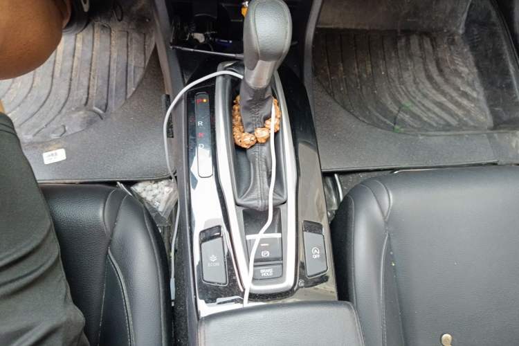 Used Honda Crider 2022 180Turbo CVT Luxury Edition Gear Lever