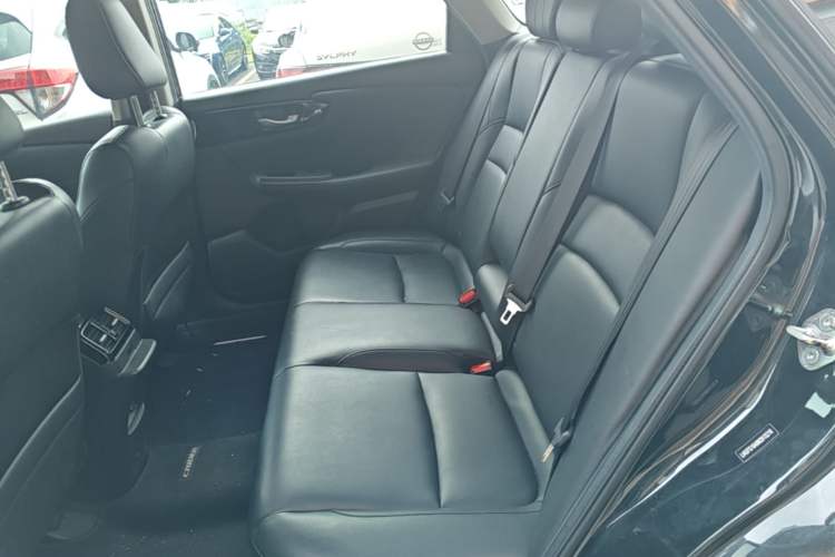 Used Honda Crider 2022 180Turbo CVT Luxury Edition Left Rear Seat