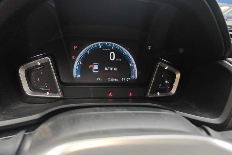 Used Honda Crider 2022 180Turbo CVT Luxury Edition Odometer Close Up
