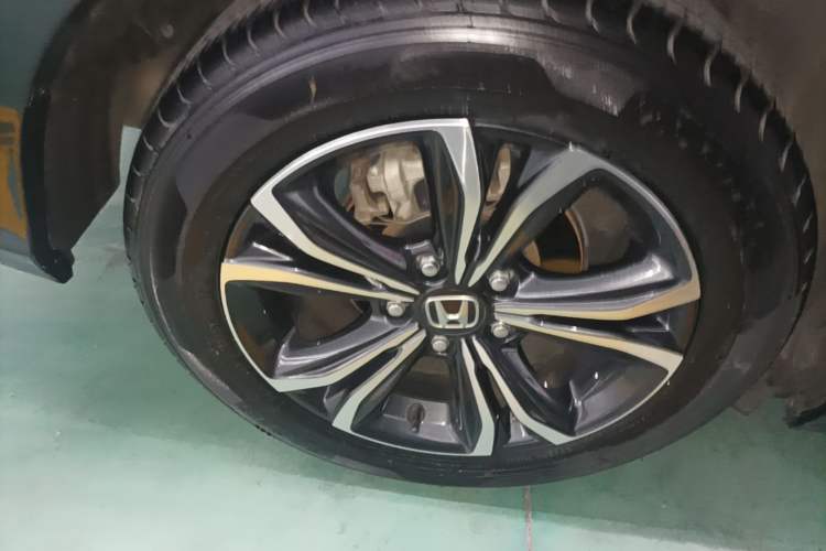 Used Honda Crider 2022 180Turbo CVT Luxury Edition Right Rear Wheel Hub
