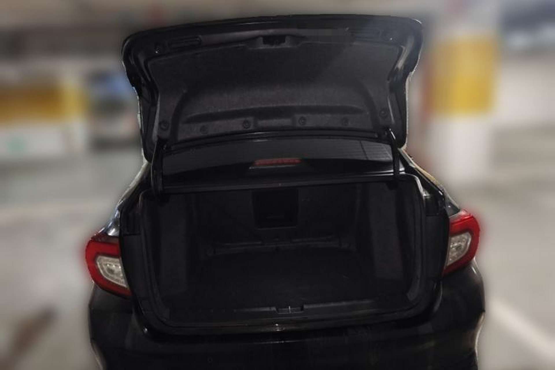 Used Honda Crider 2022 180Turbo CVT Luxury Edition Trunk