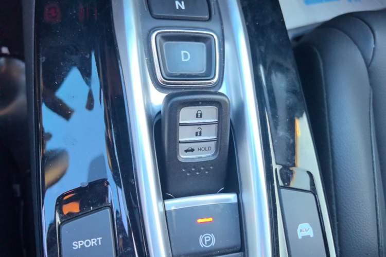 Used Honda Crider 2022 1.5L Rui Luxury Edition Vehicle Key