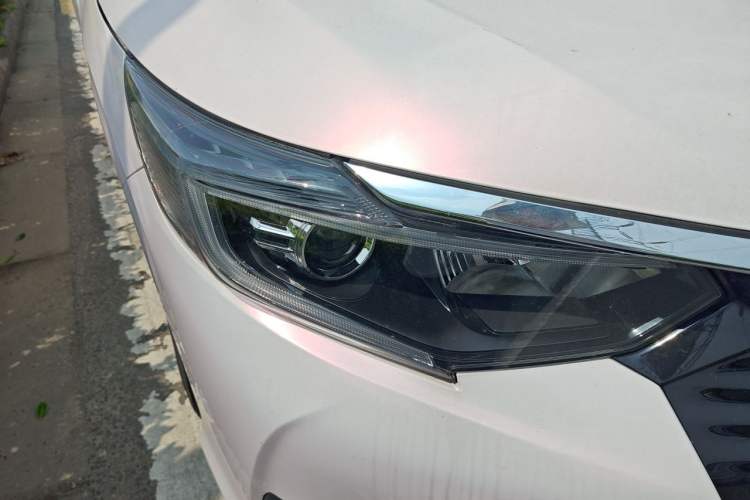Used Honda Crider 2022 180Turbo CVT Luxury Edition Right Front Headlight