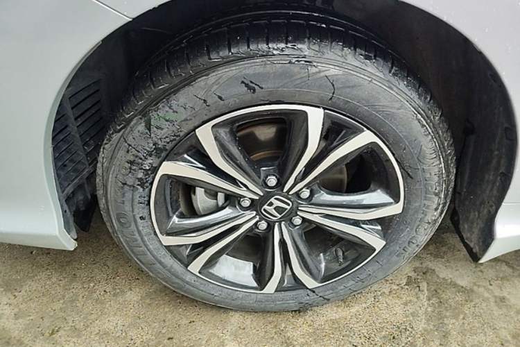 Used Honda Crider 2022 1.5L Rui Luxury Edition Left Front Wheel Hub