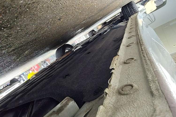 Used Honda Crider 2022 1.5L Rui Luxury Edition Left Side Sill