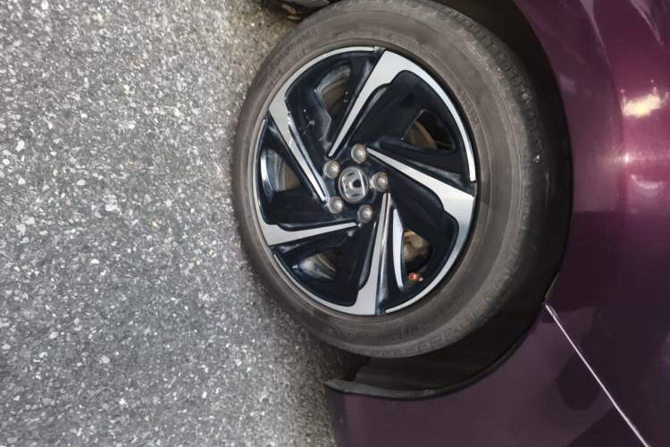 Used Honda Crider 2022 1.5L Rui·Flagship Edition Right Front Wheel Hub