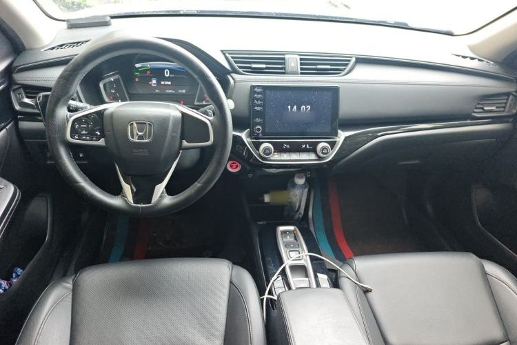 Used Honda Crider 2022 1.5L Rui Luxury Edition Center Console