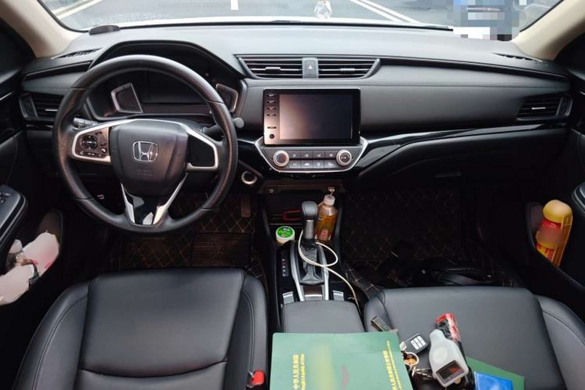 Used Honda Crider 2022 180Turbo CVT Luxury Edition Center Console