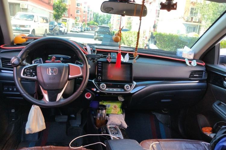 Used Honda Crider 2022 1.5L Rui Luxury Edition Center Console