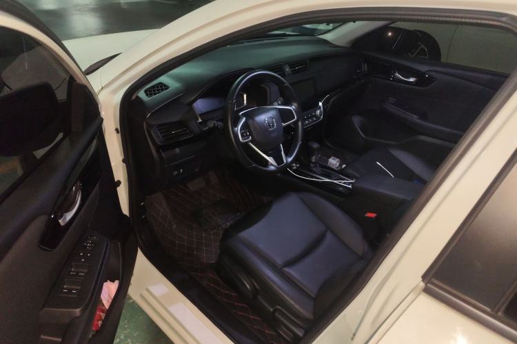 Used Honda Crider 2022 180Turbo CVT Luxury Edition Driver Seat