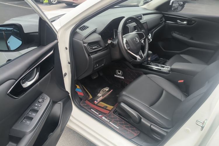 Used Honda Crider 2022 180Turbo CVT Luxury Edition Driver Seat