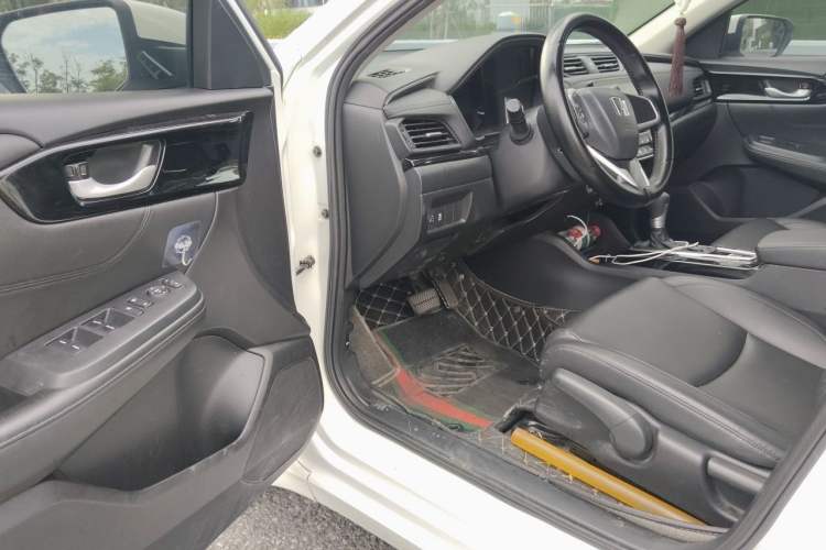 Used Honda Crider 2022 180Turbo CVT Luxury Edition Driver Seat