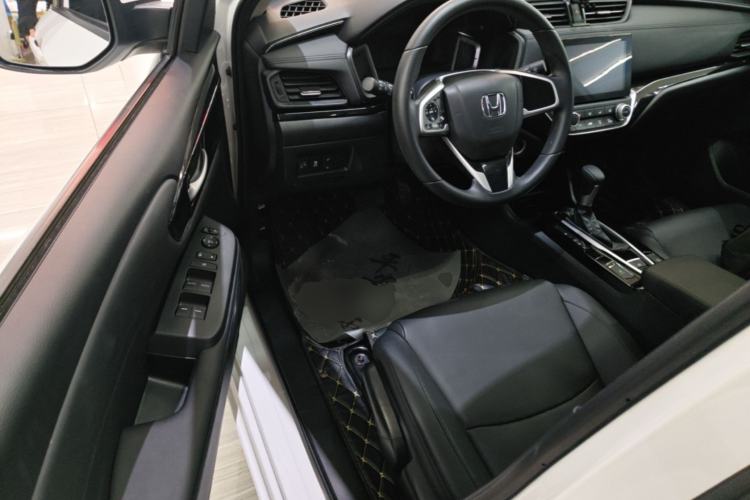 Used Honda Crider 2022 180Turbo CVT Luxury Edition Driver Seat