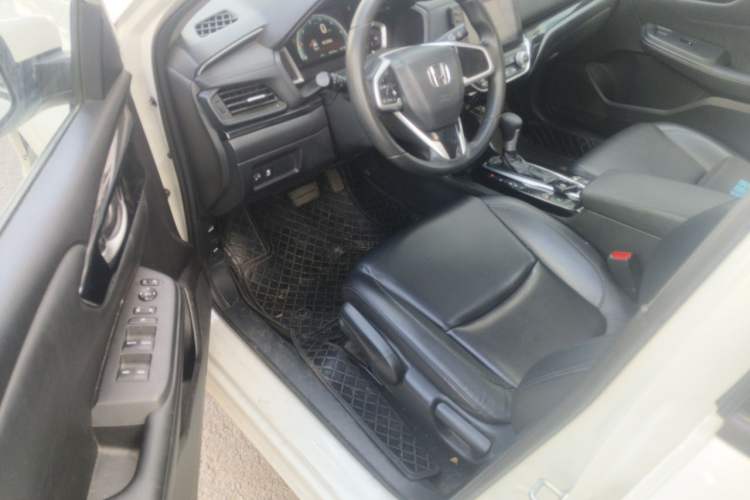 Used Honda Crider 2022 180Turbo CVT Luxury Edition Driver Seat