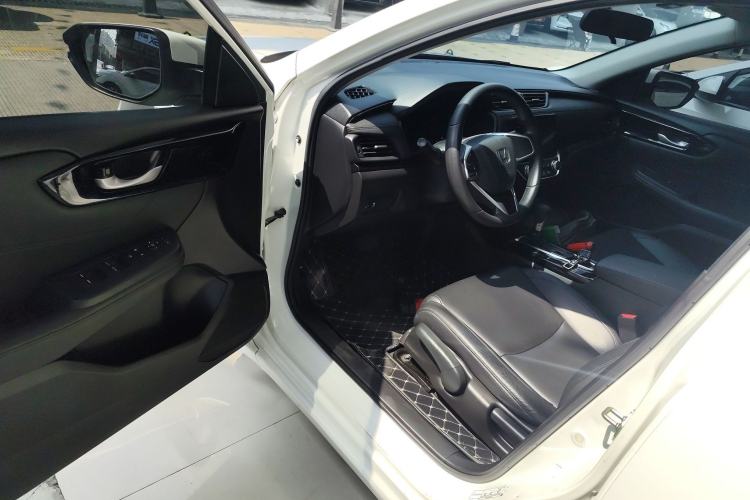 Used Honda Crider 2022 180Turbo CVT Luxury Edition Driver Seat