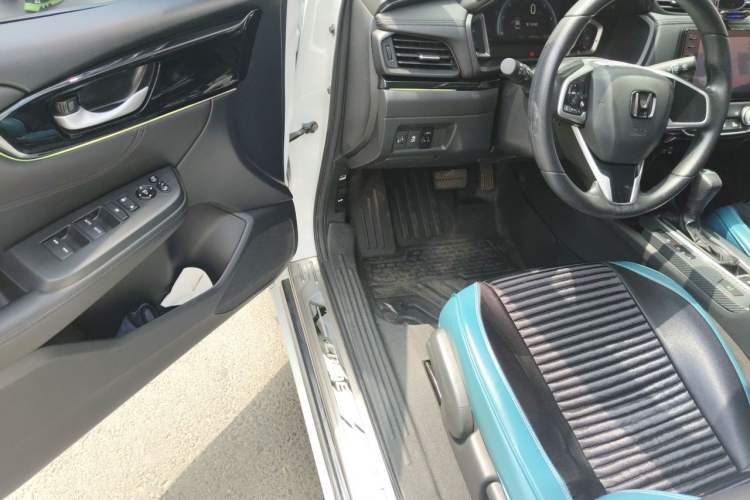Used Honda Crider 2022 180Turbo CVT Luxury Edition Driver Seat
