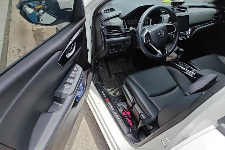 Used Honda Crider 2022 180Turbo CVT Luxury Edition Driver Seat