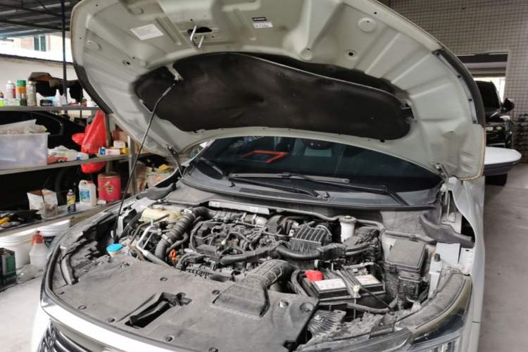 Used Honda Crider 2022 180Turbo CVT Phantom Night Edition Engine Bay
