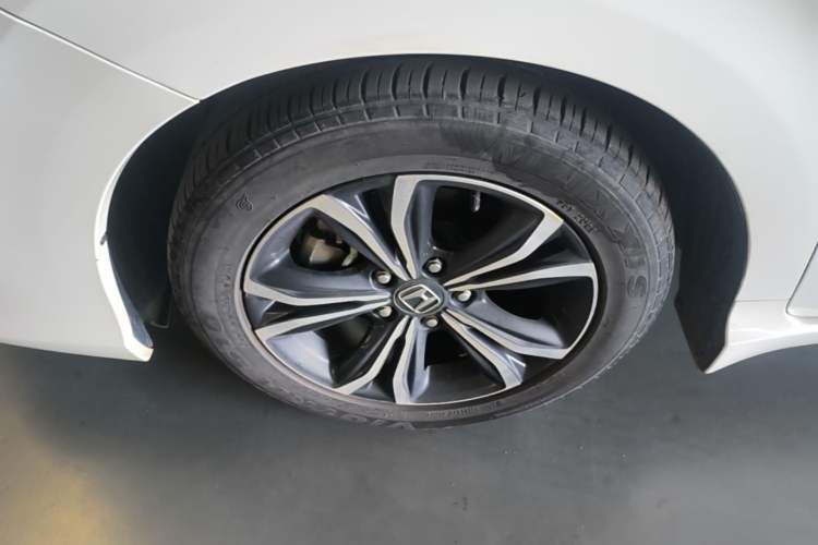 Used Honda Crider 2022 180Turbo CVT Luxury Edition Exterior 1