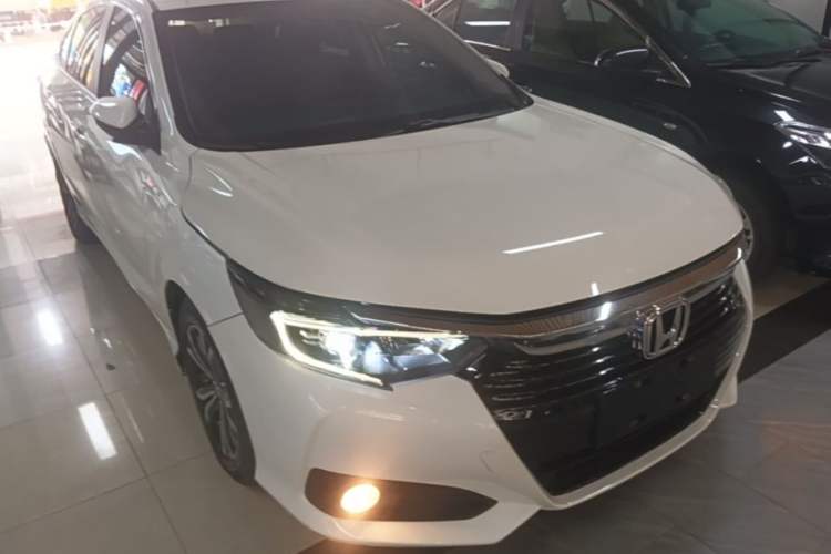 Used Honda Crider 2022 180Turbo CVT Luxury Edition Exterior 1