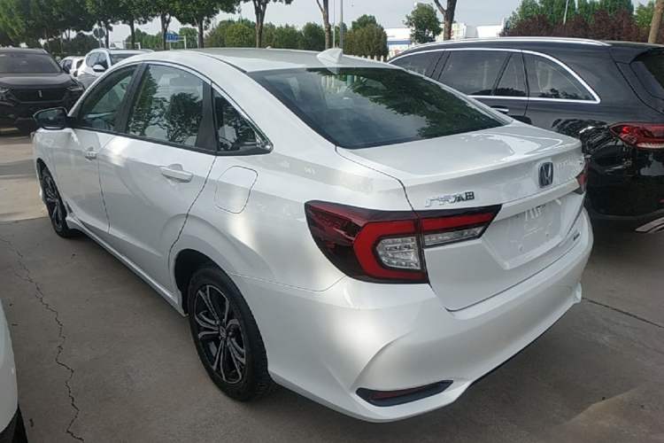 Used Honda Crider 2022 1.5L Rui Luxury Edition Exterior 2