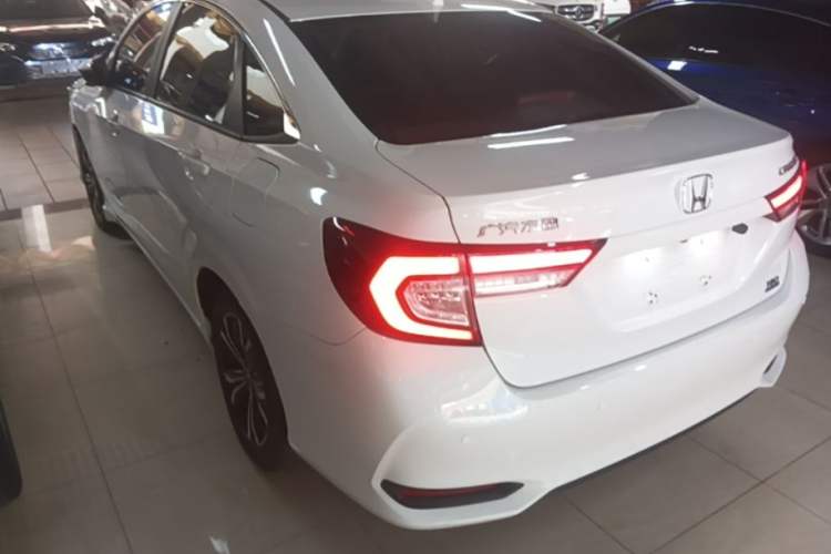 Used Honda Crider 2022 180Turbo CVT Luxury Edition Exterior 2