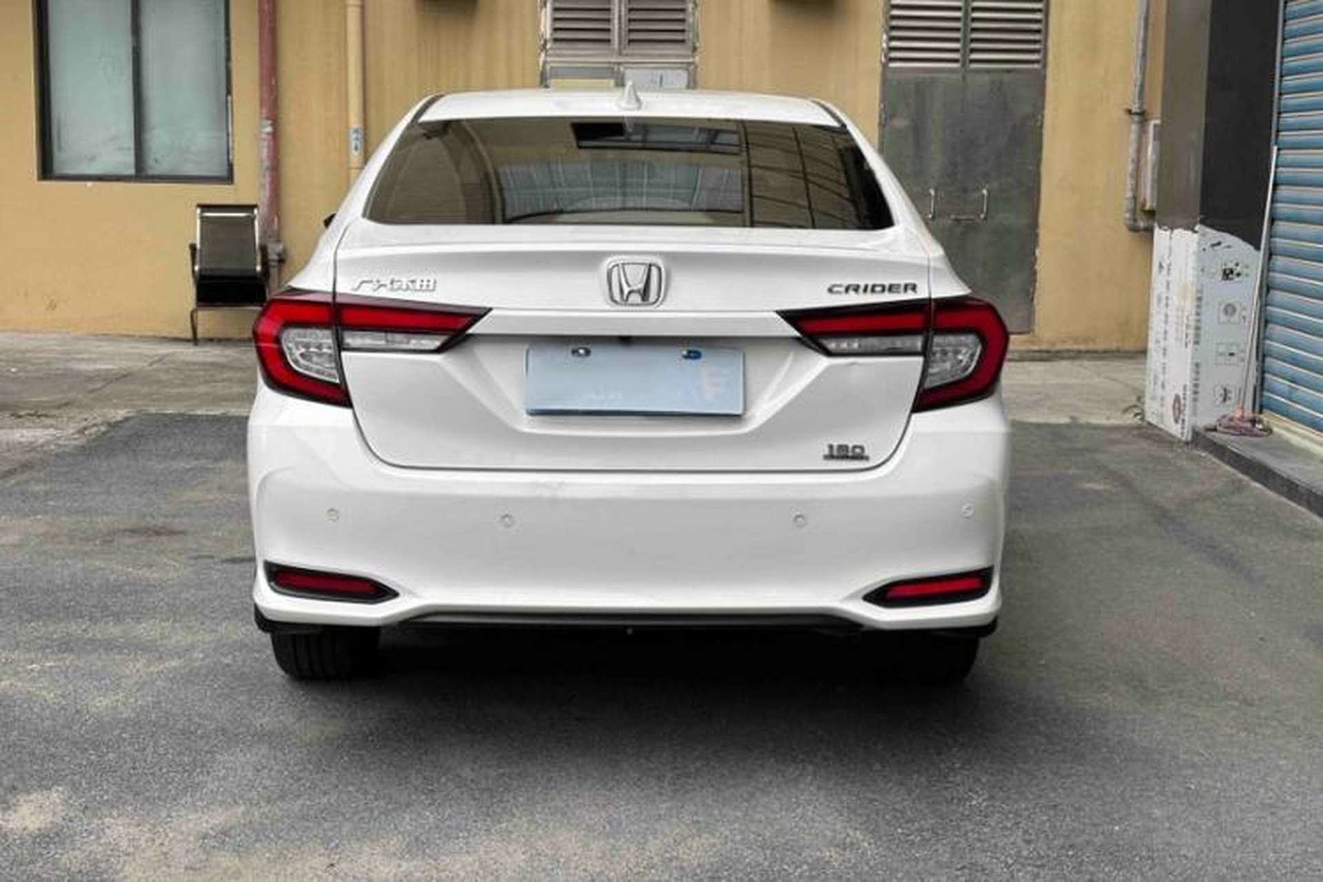 Used Honda Crider 2022 180Turbo CVT Luxury Edition Exterior 3