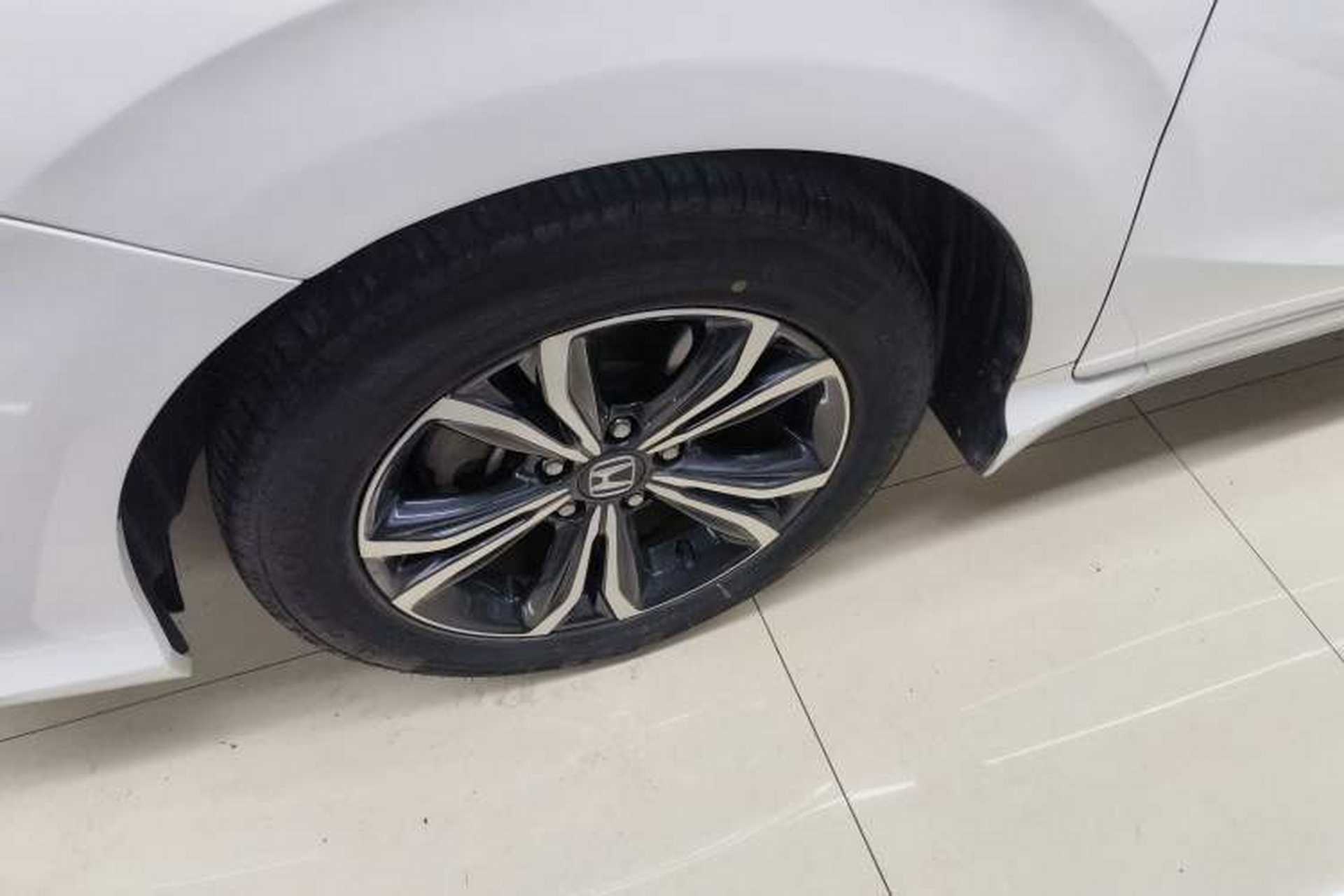 Used Honda Crider 2022 180Turbo CVT Luxury Edition Exterior 4