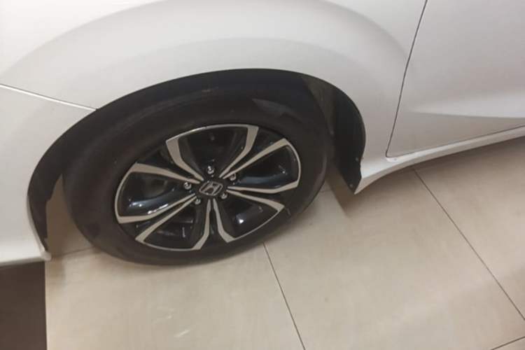 Used Honda Crider 2022 180Turbo CVT Luxury Edition Exterior 4
