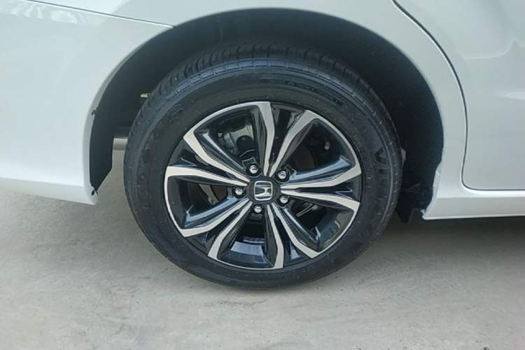 Used Honda Crider 2022 1.5L Rui Luxury Edition Exterior 5