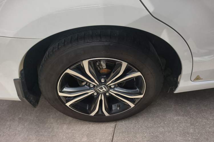 Used Honda Crider 2022 180Turbo CVT Luxury Edition Exterior 5