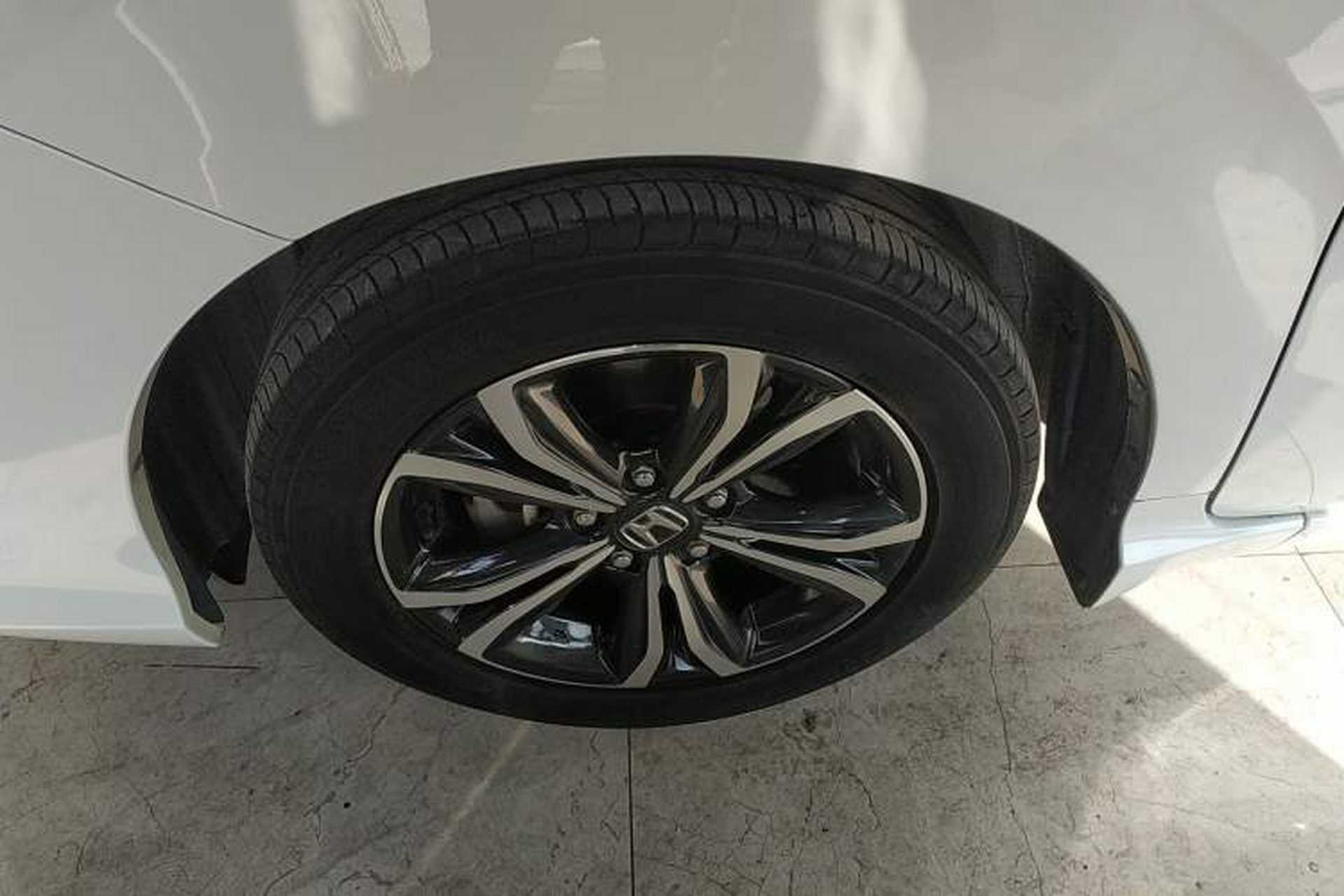 Used Honda Crider 2022 180Turbo CVT Luxury Edition Exterior 7