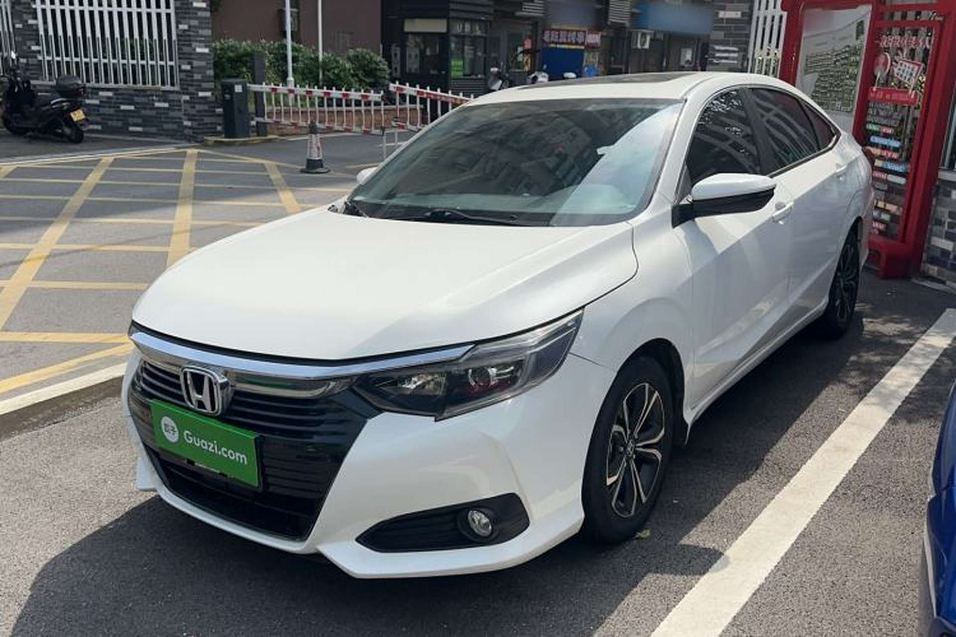 Used Honda Crider 2022 180Turbo CVT Luxury Edition Front Left 45 Deg