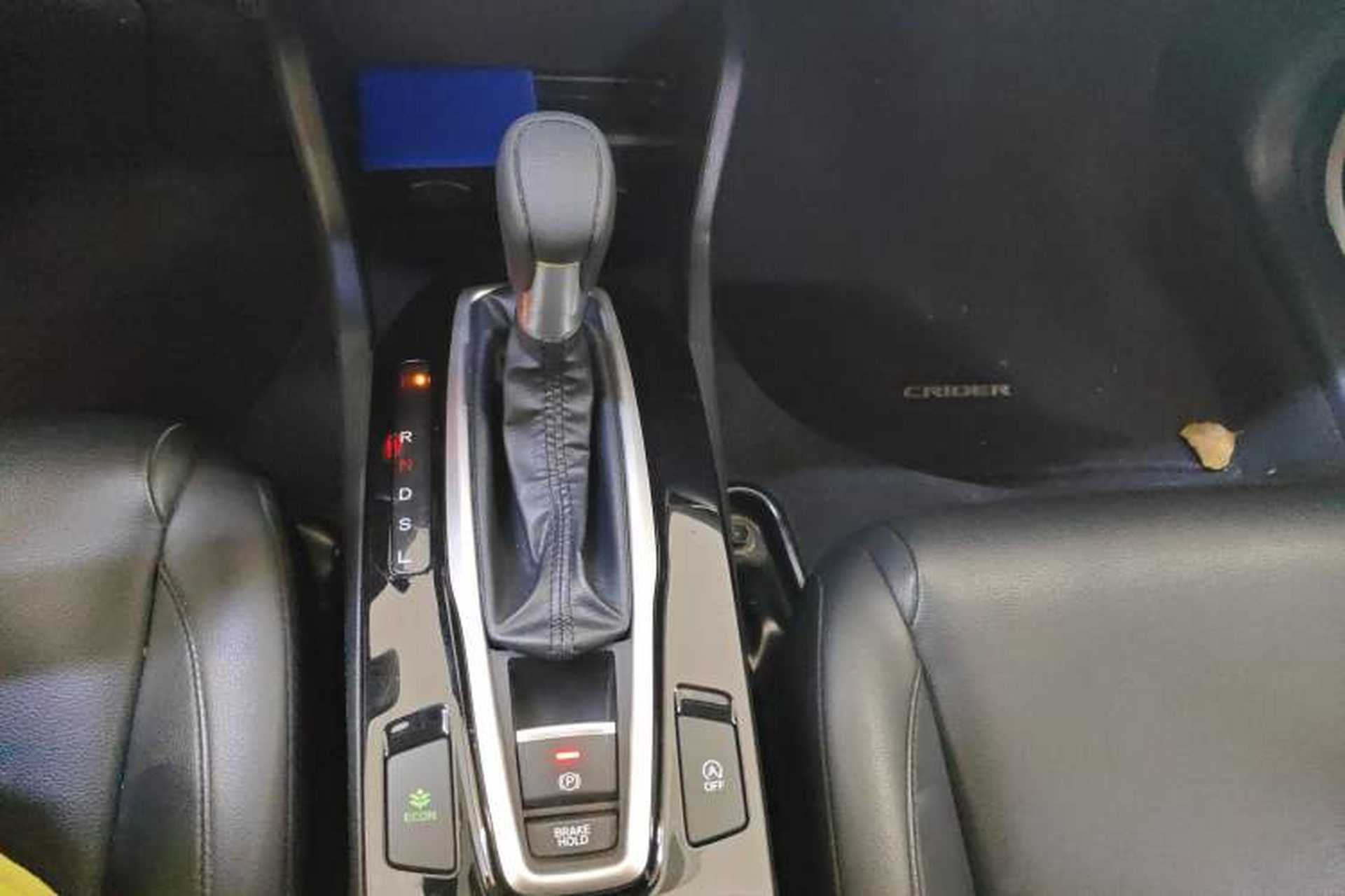Used Honda Crider 2022 180Turbo CVT Luxury Edition Gear Lever