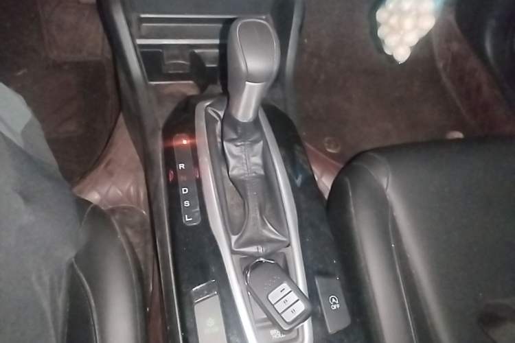Used Honda Crider 2022 180 Turbo CVT Smart Enjoyment Version Gear Lever