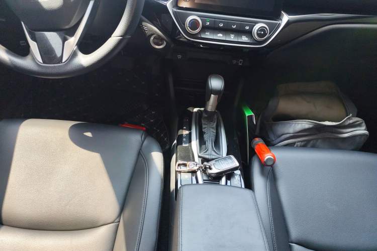 Used Honda Crider 2022 180Turbo CVT Luxury Edition Gear Lever