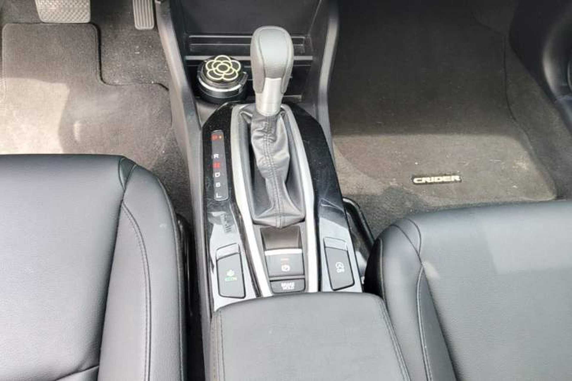 Used Honda Crider 2022 180Turbo CVT Luxury Edition Gear Lever