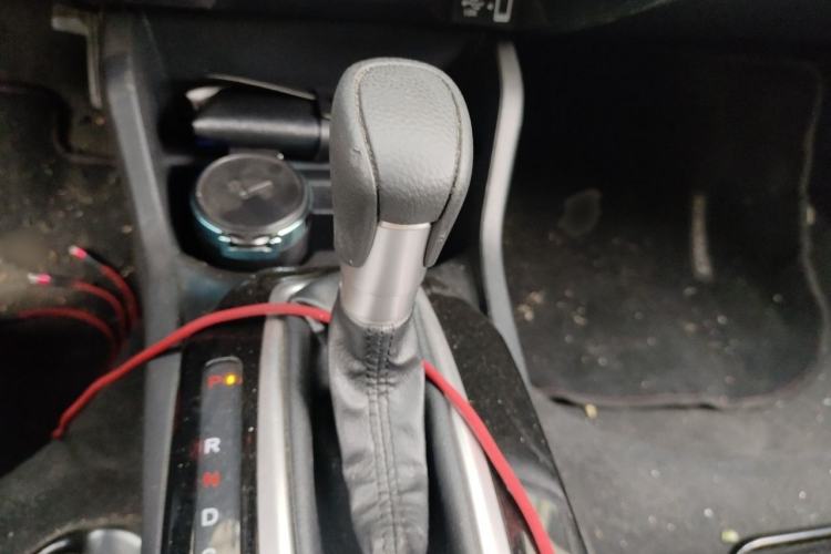 Used Honda Crider 2022 180Turbo CVT Luxury Edition Gear Lever