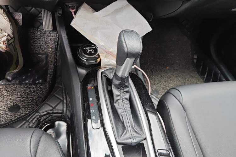 Used Honda Crider 2022 180Turbo CVT Luxury Edition Gear Lever