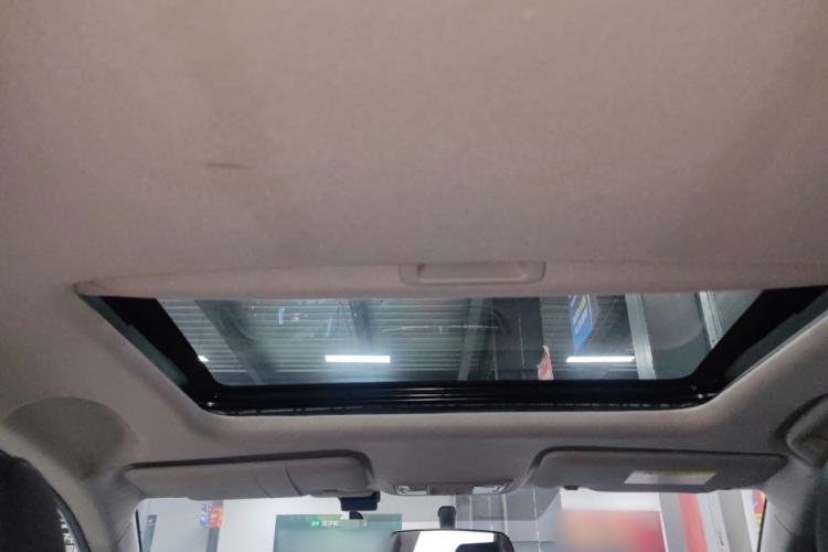 Used Honda Crider 2022 180Turbo CVT Luxury Edition Headliner