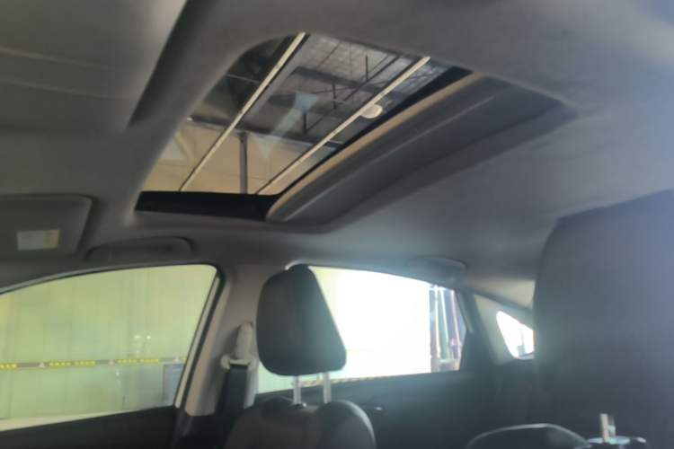 Used Honda Crider 2022 180Turbo CVT Luxury Edition Headliner